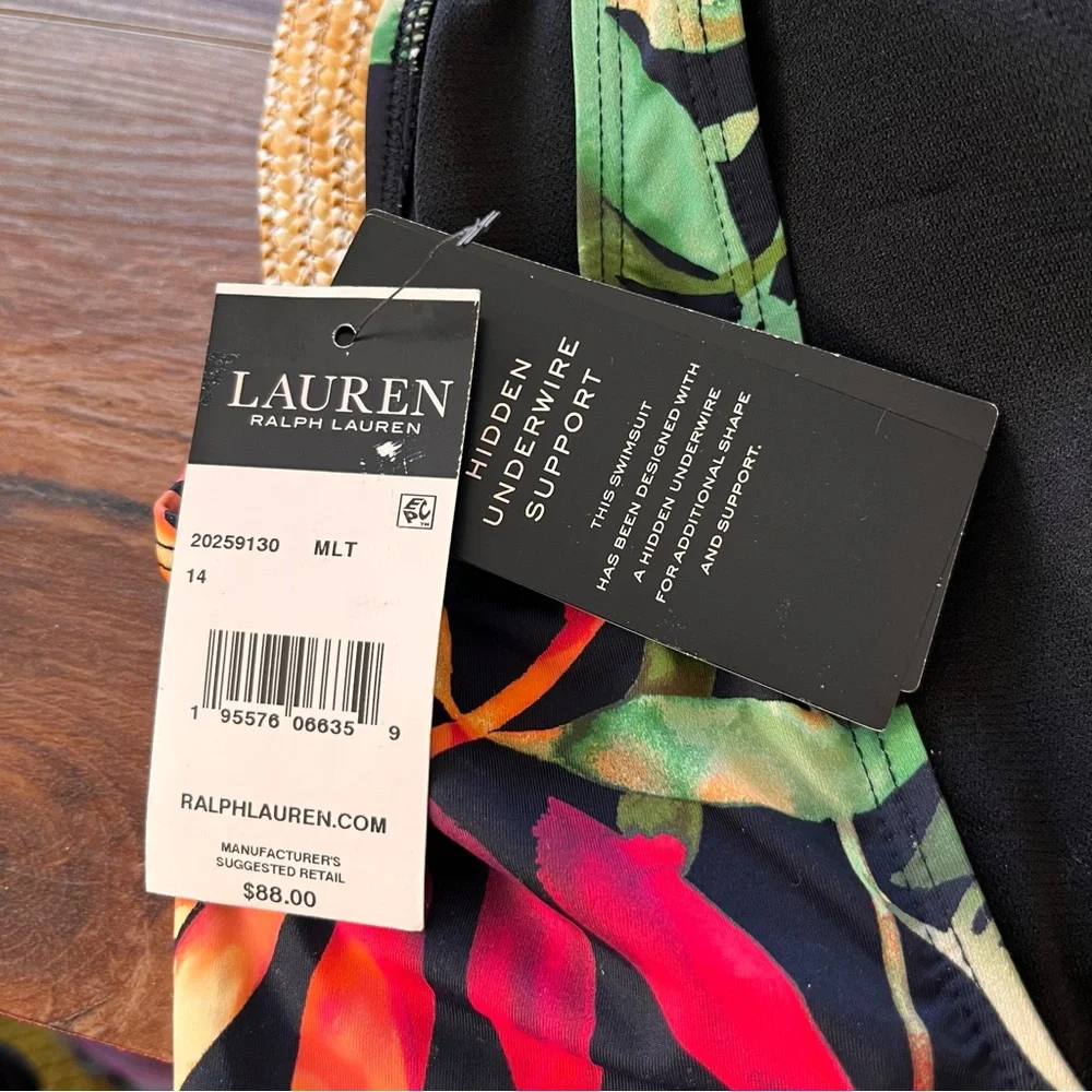 Lauren Ralph Lauren bikini top with hidden underwire. NWT